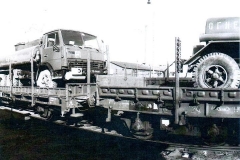 Vozy KamAZ na nádraží v Bruntále r. 1991